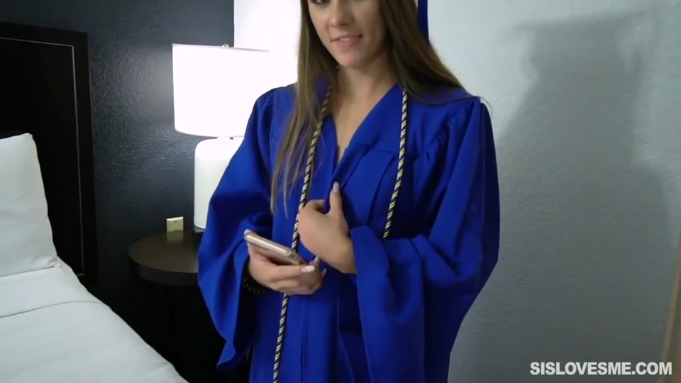 Mackenzie Mace's Stepsister Ass in Tight College Pussy