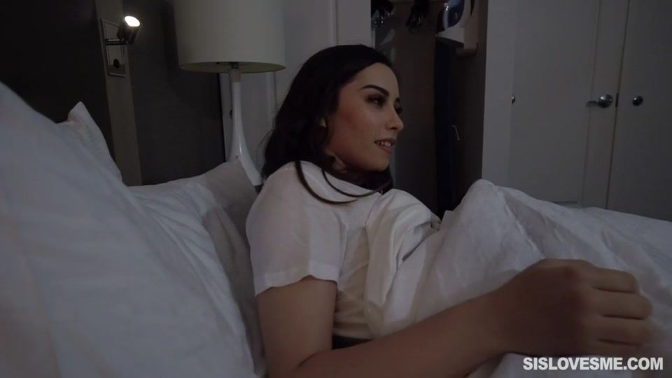 Aria Lee's Stepbrother Fucks Her Tight Ass