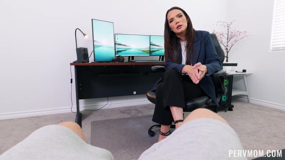 Ivy Ireland's Asshole: Stepmom's Dirty Secret