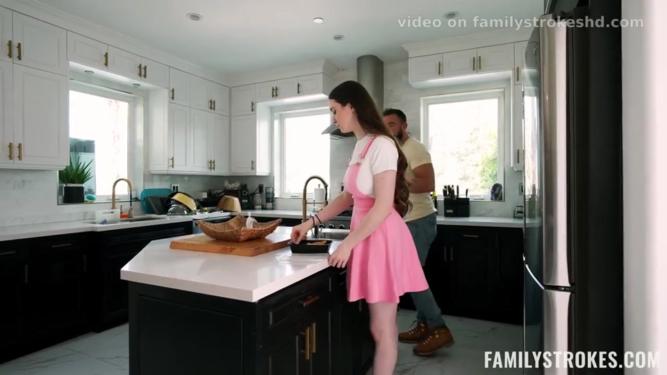 Hazel and Nicole's Steamy Stepsister Sex Fest