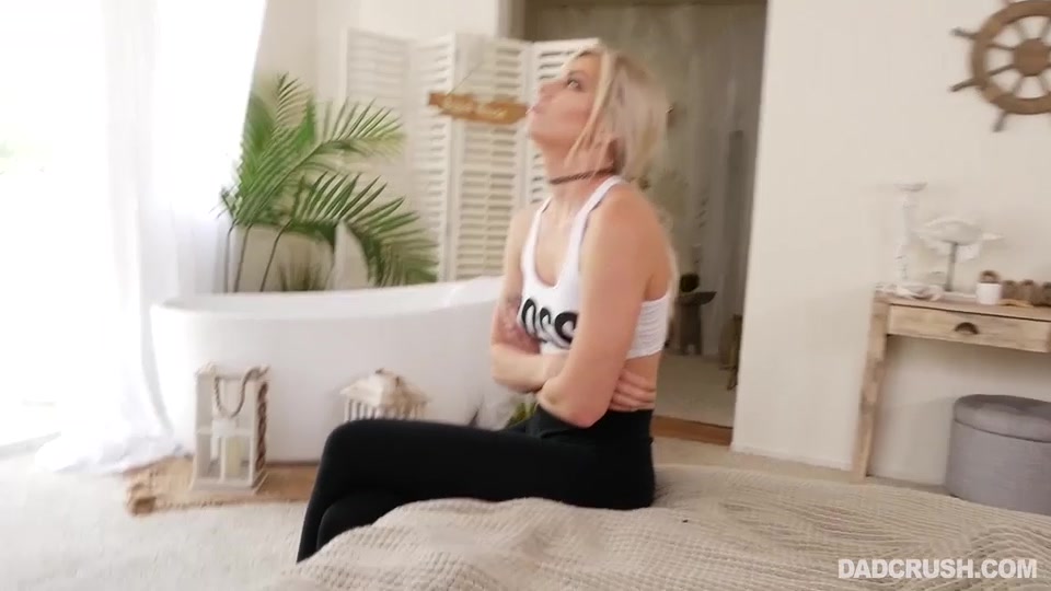 Trisha Parks Slaps Ass in Cutting Class