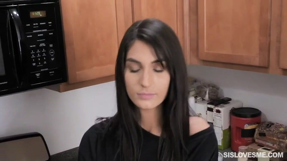 Dana Wolf's Stepsister Pussy Rent Payments: Hot Tits & Ass